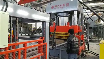 液壓磚機處理固廢、泥巴磚