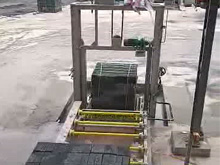 自動(dòng)收磚機(jī)、碼垛機(jī)帶浸水效果